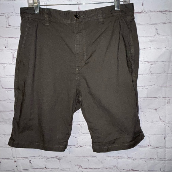 Rodd & Gunn The Gunn 9"‎ Short size 32 - Picture 2 of 10